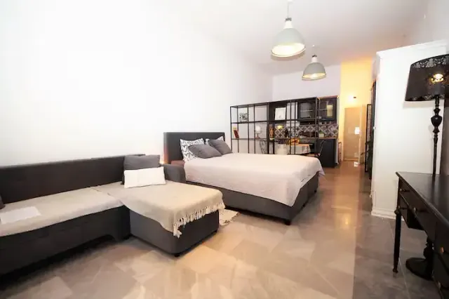 BookNoFees: Charmant appartement près de la plage – Pula