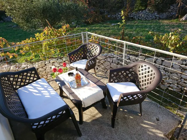 BookNoFees : location de vacances à Vučevica, Klis, Split – Maison en pierre rénovée pour des vacances au calme à la campagne