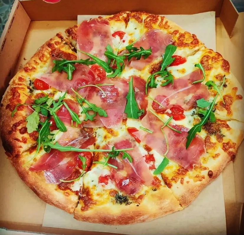 BookNoFees : Snack – Pizza Lab – Athens – Pizza Lab, photo n° 1