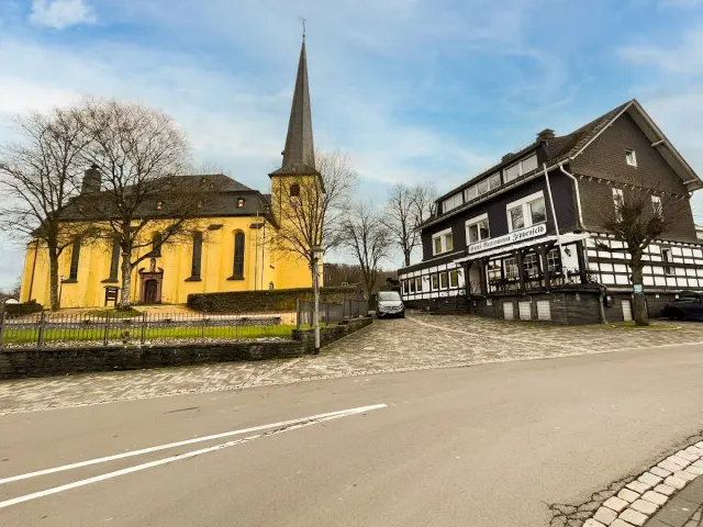 BookNoFees : Restaurant – Hotel Zeppenfeld – Wenden – Hôtel Zeppenfeld, photo n° 3