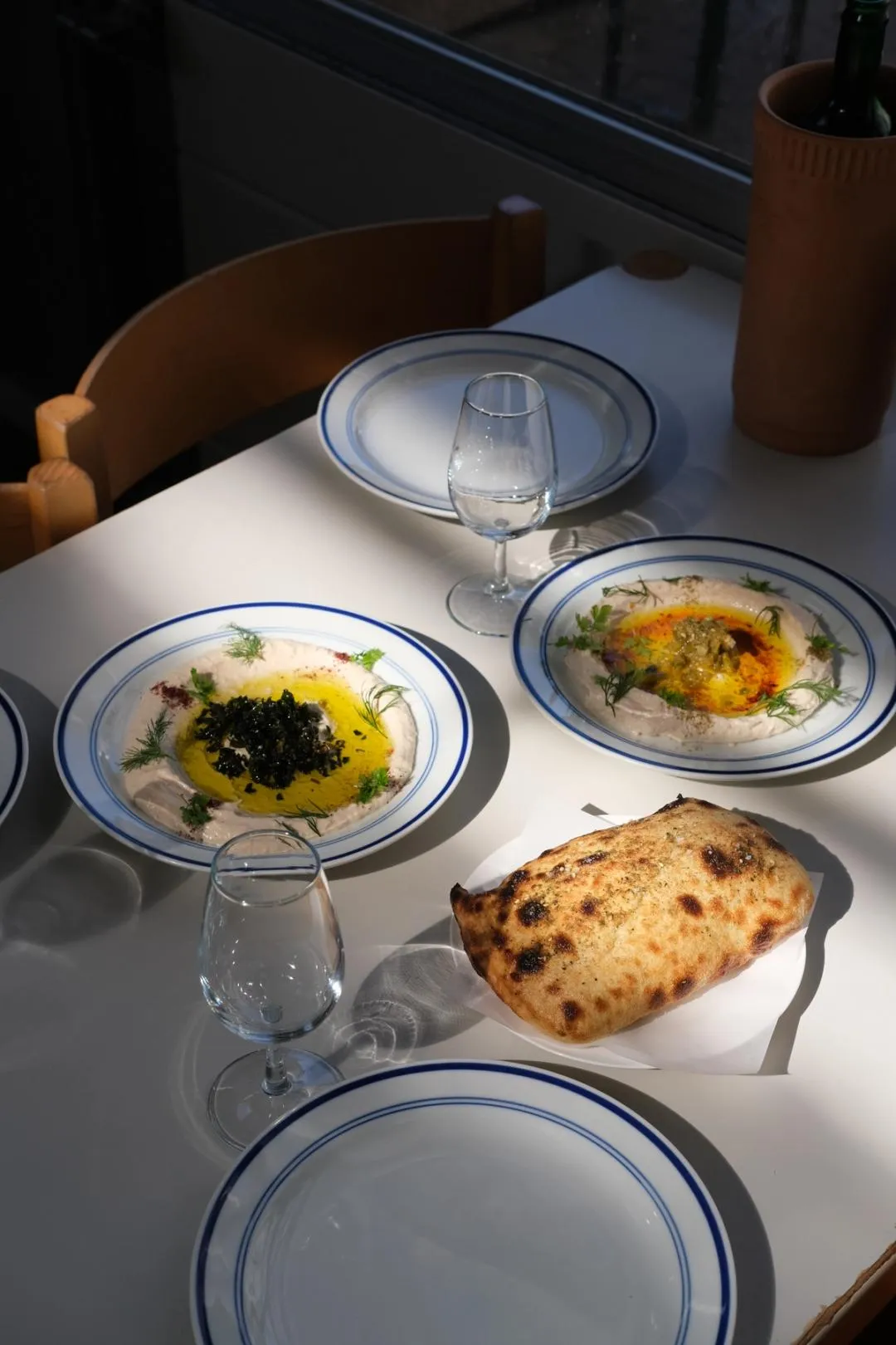 BookNoFees : Boulangerie – Flere Fugle – Copenhagen – Plus d'oiseaux, photo n° 1