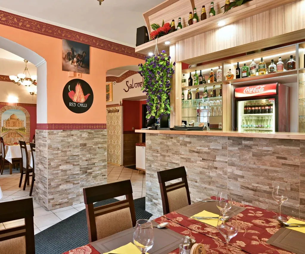 BookNoFees : Restaurant – Red Chilli – Prague – Piment rouge, photo n° 1