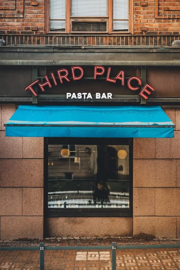 BookNoFees : Restaurant – Third Place – Helsinki – Troisième place, photo n° 1