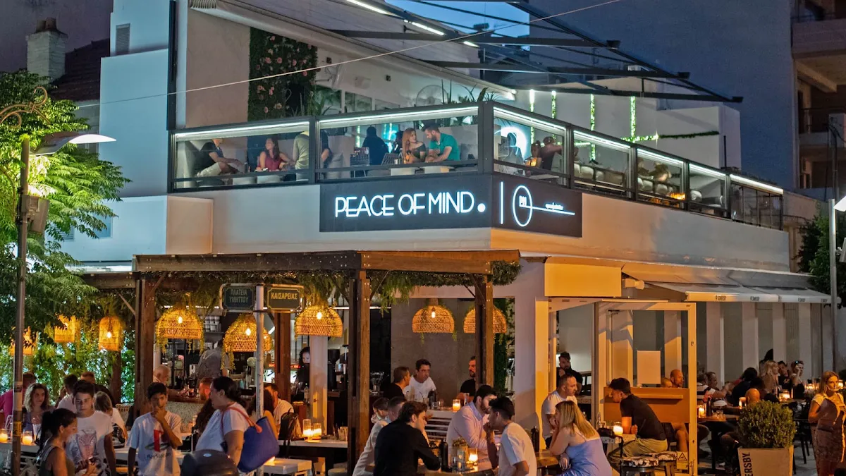 BookNoFees : Café – PeaceOfMind – Athens – Tranquillité d'esprit, photo n° 1