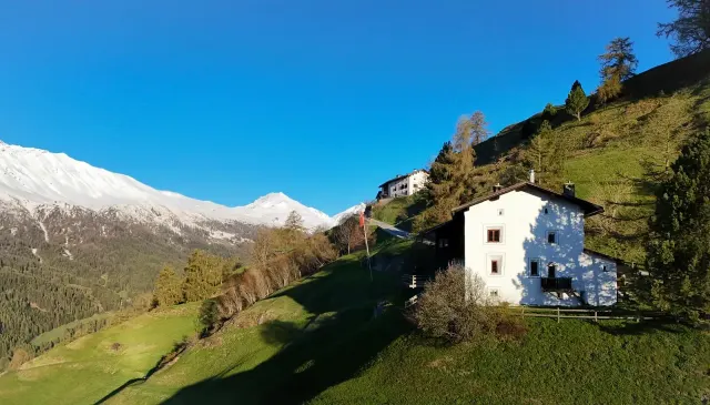 BookNoFees: Des vacances au-dessus des tracas du quotidien – Sta.Maria Val Müstair