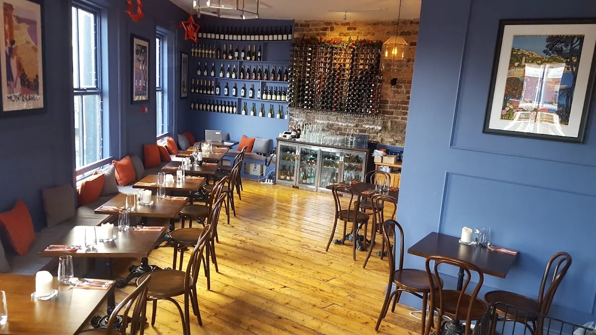 BookNoFees : Restaurant – Voici Creperie and Wine Bar – Dublin – Voici la crêperie et le bar à vin, photo n° 1