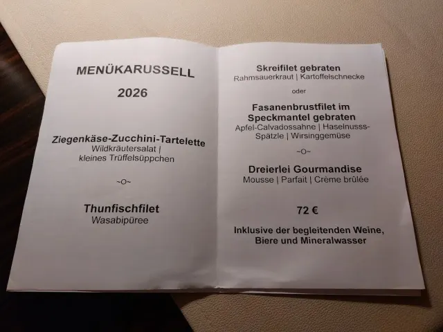 BookNoFees : Restaurant – Elsässer Stube – Herne – Salon alsacien, photo n° 3