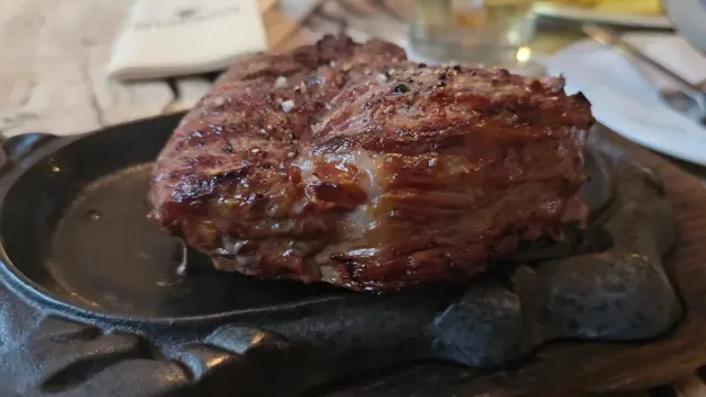 BookNoFees : Restaurant – Am Piepersloh Steakhaus – Lüdenscheid – Au restaurant Am Piepersloh Steakhaus, photo n° 3