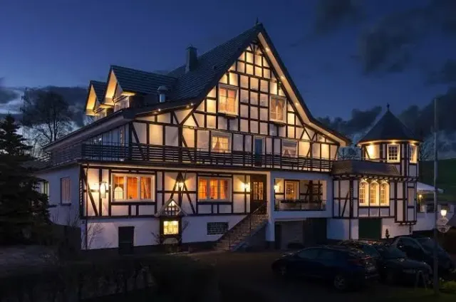 BookNoFees : Restaurant – Hotel Carpe Diem – Kirchhundem – Hôtel Carpe Diem, photo n° 2