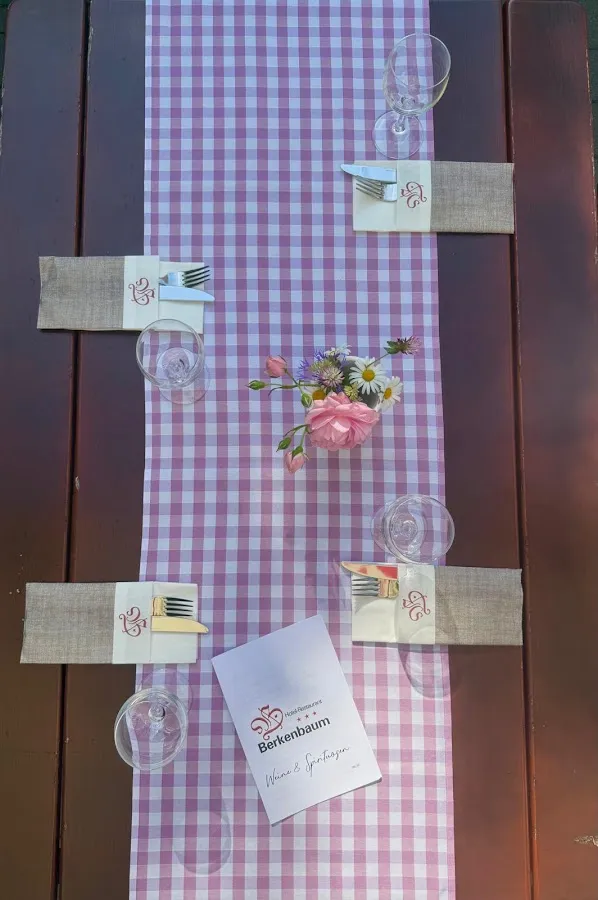 BookNoFees : Restaurant – Berkenbaum Restaurant – Kierspe – Restaurant Berkenbaum, photo n° 2