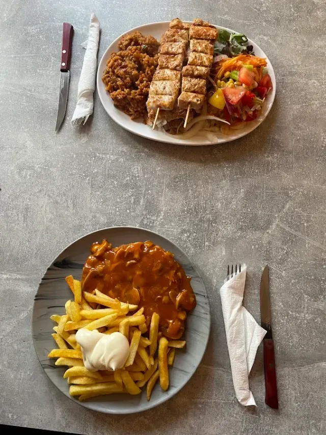 BookNoFees : Snack – Hüttengrill – Geseke – Barbecue de chalet, photo n° 2