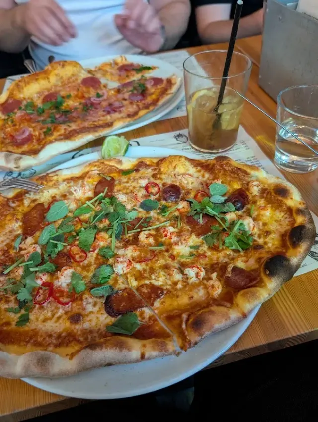 BookNoFees : Restaurant – Skiffer Viiskulma – Helsinki – Ardoise Viiskulma, photo n° 2