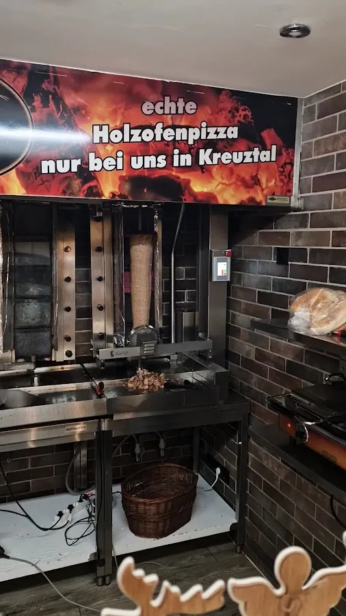 BookNoFees : Restaurant – Firat Pizza – Kreuztal – Firat Pizza, photo n° 3