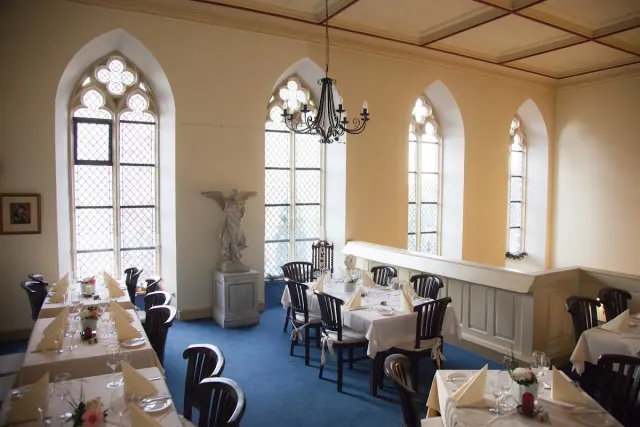 BookNoFees: La Vecchia Chiesa, Werl