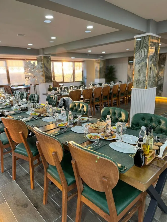 BookNoFees : Restaurant – Erzurum Cağ Kebap Tesisi – Istanbul – Usine de cağ kebab d'Erzurum, photo n° 1