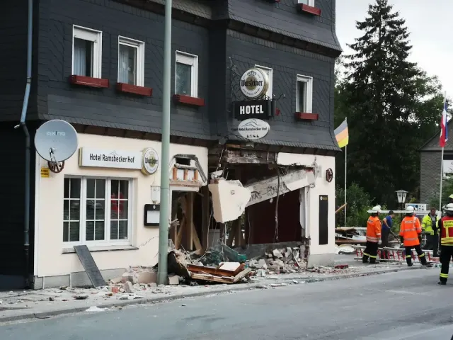 BookNoFees : Restaurant – Hotel-Restaurant Ramsbecker Hof – Bestwig – Hôtel-restaurant Ramsbecker Hof, photo n° 2