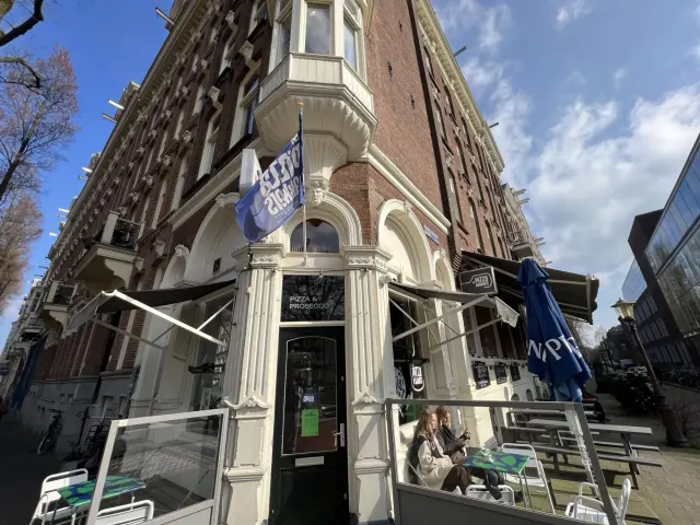 BookNoFees : Snack – De Pizzabakkers To Go – Amsterdam – Les Pizzeurs à emporter, photo n° 2