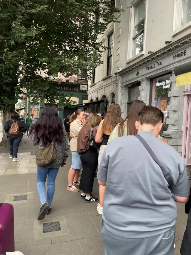 BookNoFees : Café – Póg – Dublin – Baiser, photo n° 2