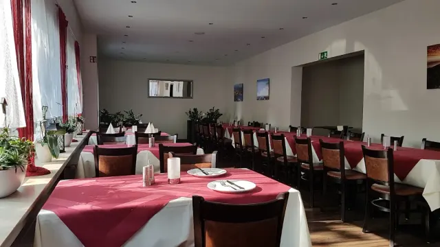 BookNoFees : Restaurant – Hotel-Restaurant Lipporger Hof – Lippetal – Hôtel-restaurant Lipporger Hof, photo n° 3