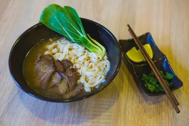 BookNoFees : Snack – Flour Style Wok Bar – Budapest – Flour Style Wok Bar, photo n° 3