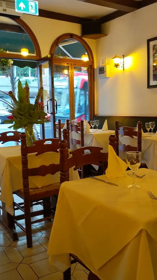 BookNoFees : Restaurant – De Amicis – London – À propos des amis, photo n° 3