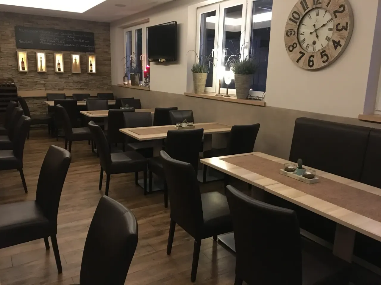 BookNoFees : Restaurant – Diablo – Eslohe – Diable, photo n° 1