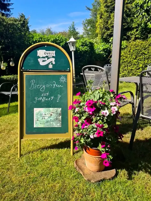 BookNoFees : Restaurant – Bürgerstuben Toschka Restaurant – Castrop-Rauxel – Restaurant « Bürgerstuben Toschka », photo n° 3