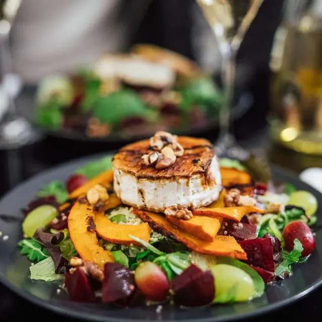 BookNoFees : Restaurant – Green Door Bistro Vienna – Vienna – Green Door Bistro Vienne, photo n° 3