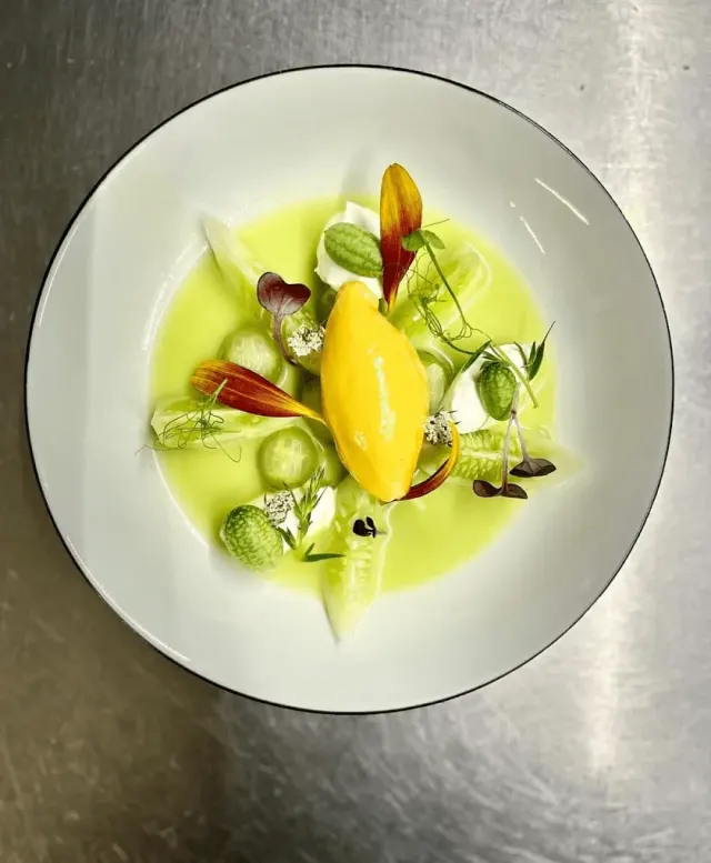 BookNoFees : Restaurant – Das Lokal im Hof – Vienna – Le restaurant dans la cour, photo n° 3