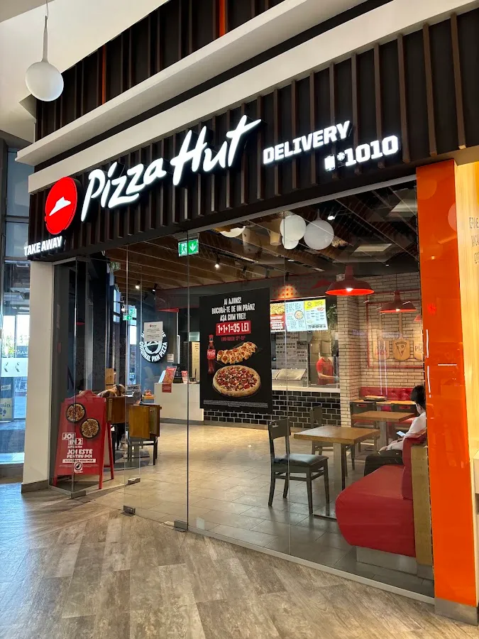 BookNoFees : Restaurant – Pizza Hut – Bucharest – Pizza Hut, photo n° 1