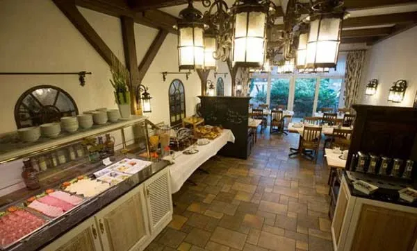 BookNoFees : Restaurant – Haus Rasche – Bad Sassendorf – Maison Rasche, photo n° 2