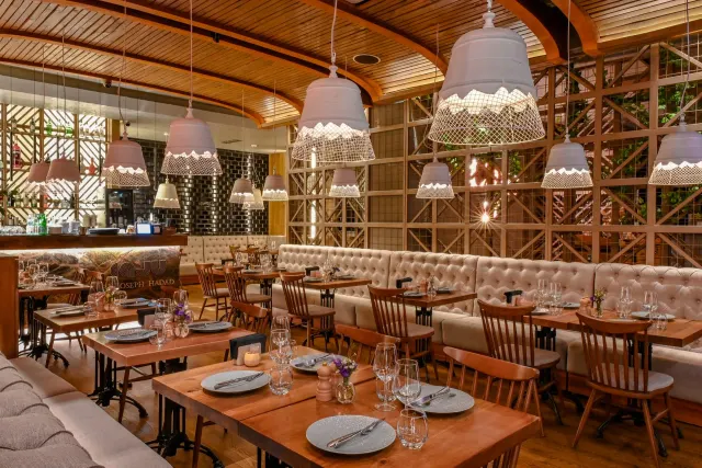 BookNoFees : Restaurant – Caju – Bucharest – Noix de cajou, photo n° 3
