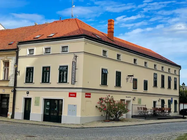BookNoFees: Résidence Zvon – Znojmo