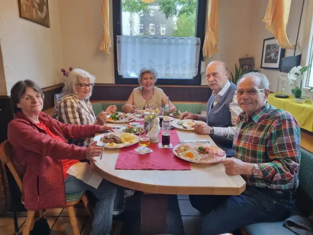 BookNoFees : Restaurant – Bürgerstübchen – Ennepetal – Salon des citoyens, photo n° 3