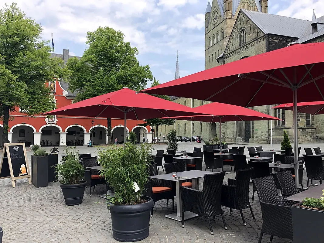BookNoFees : Restaurant – Brunello – Soest – Brunello, photo n° 1