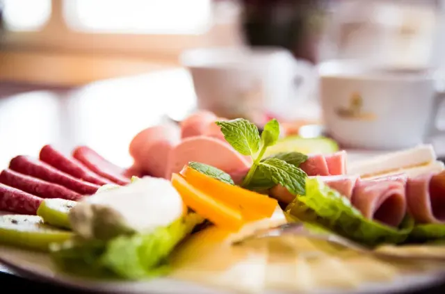 BookNoFees : Café – Café Zum kleinen Häuschen – Soest – Café « Zum kleinen Häuschen », photo n° 2