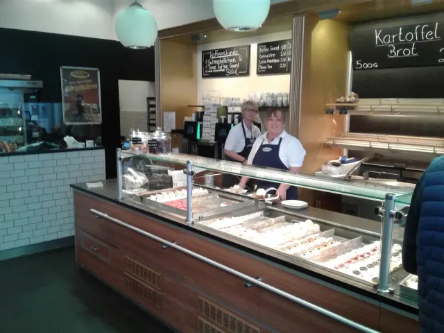 BookNoFees : Restaurant – Genuss-Bäckerei Tillmann – Balve – Boulangerie-pâtisserie Tillmann, photo n° 3