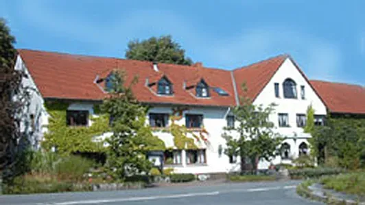 BookNoFees : Restaurant – Hotel-Restaurant Spitze Warte – Rüthen – Hôtel-restaurant « Spitze Warte », photo n° 1