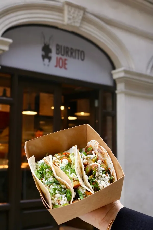 BookNoFees : Snack – Burrito Joe – London – Burrito Joe, photo n° 3