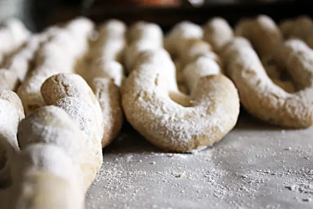 BookNoFees : Boulangerie – Pékműhely – Budapest – Boulangerie, photo n° 2