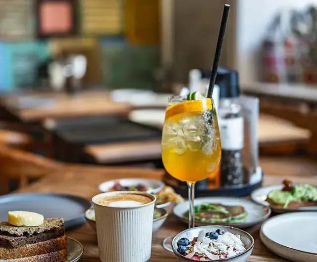 BookNoFees : Café – Cafe Livingstone – Copenhagen – Café Livingstone, photo n° 2