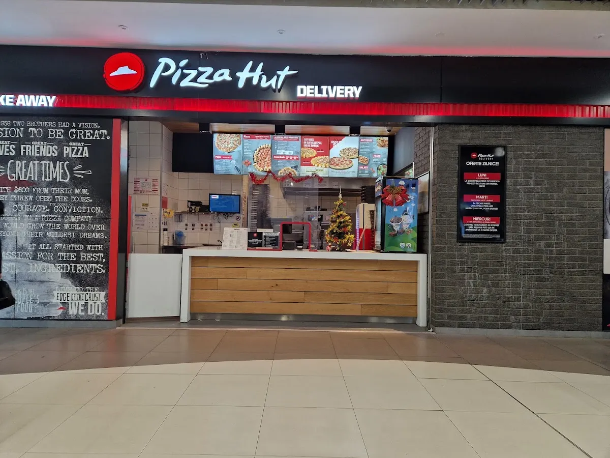 BookNoFees : Restaurant – Pizza Hut Delivery – Bucharest – Pizza Hut Livraison à domicile, photo n° 1