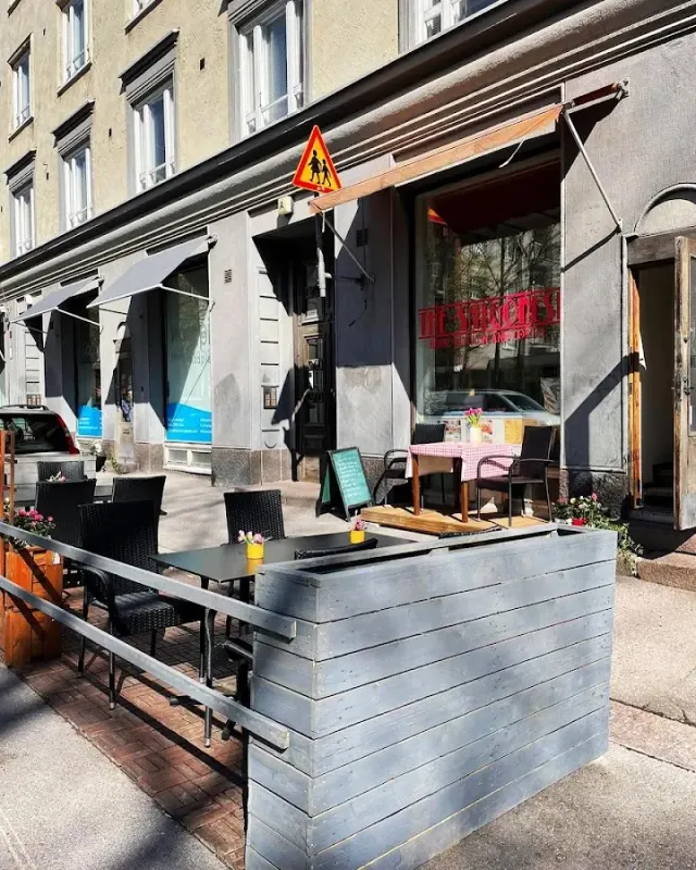 BookNoFees: The Saigonese, Helsinki
