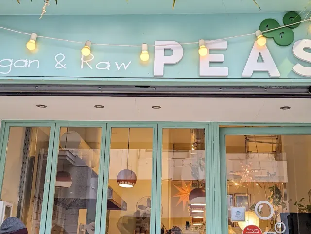 BookNoFees : Snack – Peas – Athens – Dans la tête, photo n° 2
