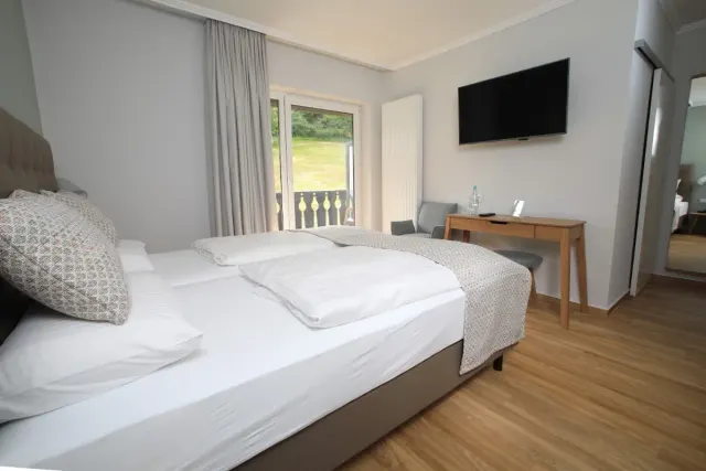 BookNoFees : Restaurant – Landhotel Liesetal – Hallenberg – Landhotel Liesetal, photo n° 2