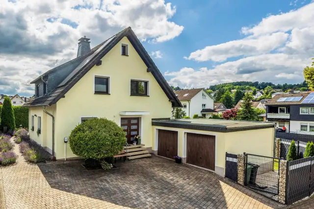 BookNoFees: Appartement de vacances « Sonnenblick und Relax » – Nieder-Röhre