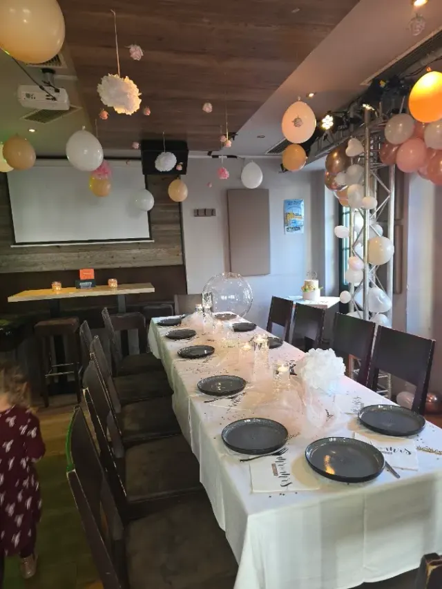 BookNoFees : Restaurant – Fasskeller unfassbar – Attendorn – Une cave à fûts incroyable, photo n° 3