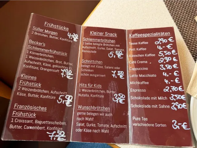 BookNoFees : Boulangerie – Bäckerei & Café Becker – Meschede – Boulangerie-café Becker, photo n° 2
