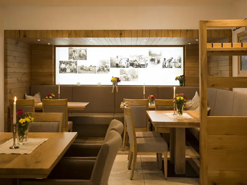 BookNoFees : Restaurant – Landgasthof Hoffmann – Arnsberg-Rumbeck – Auberge de campagne Hoffmann, photo n° 1