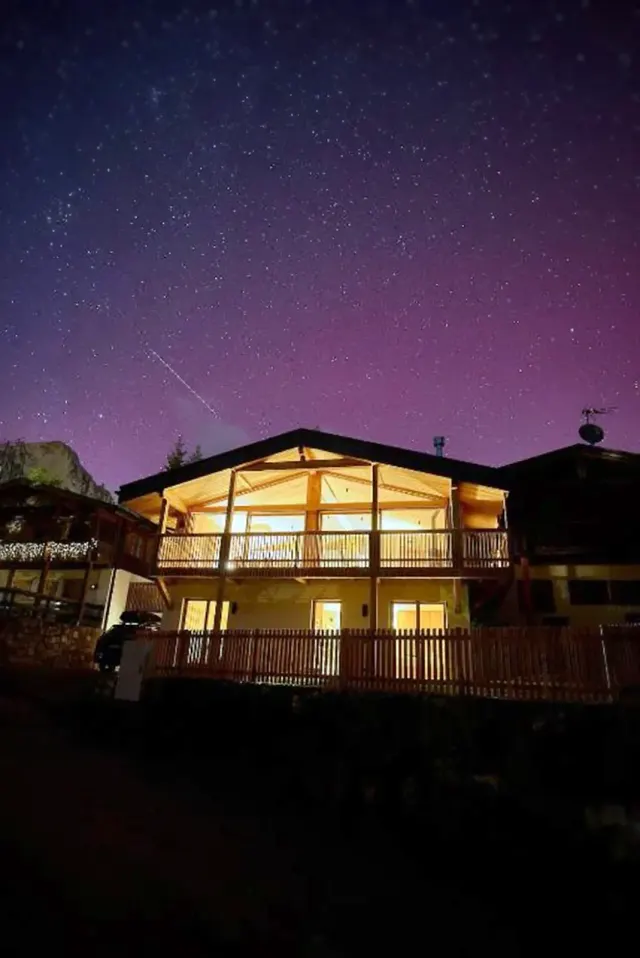 BookNoFees : location de vacances à Nova Levante BZ – Chalet en bois calme et de caractère avec balcon